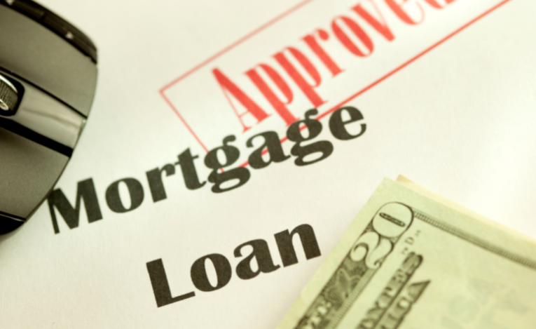 शीर्ष 2 गृहस्वामी बीमा समस्याएं जब आपका बंधक ऋणदाता बदलता है